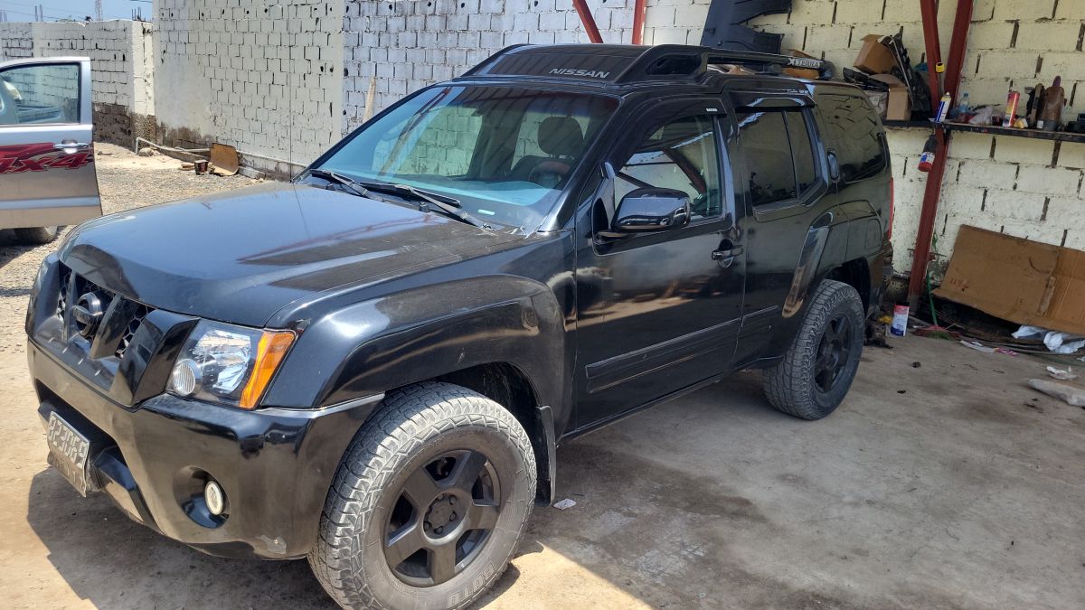 Nissan Xterra V6 Essence, Entretien Régulier, Climatisation, 4 Pneus Neufs