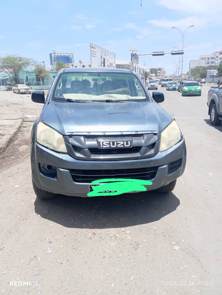 Isuzu avec climatisation, en excellent état