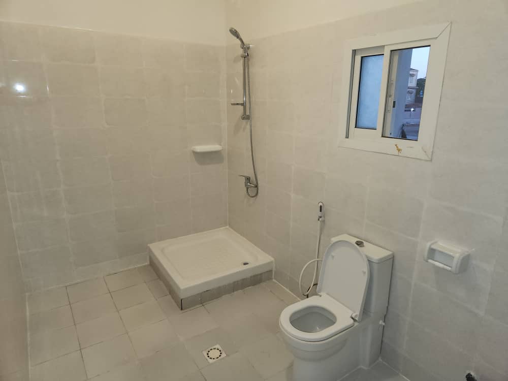 Appartement F4 neuf avec équipements aux Salines Ouest