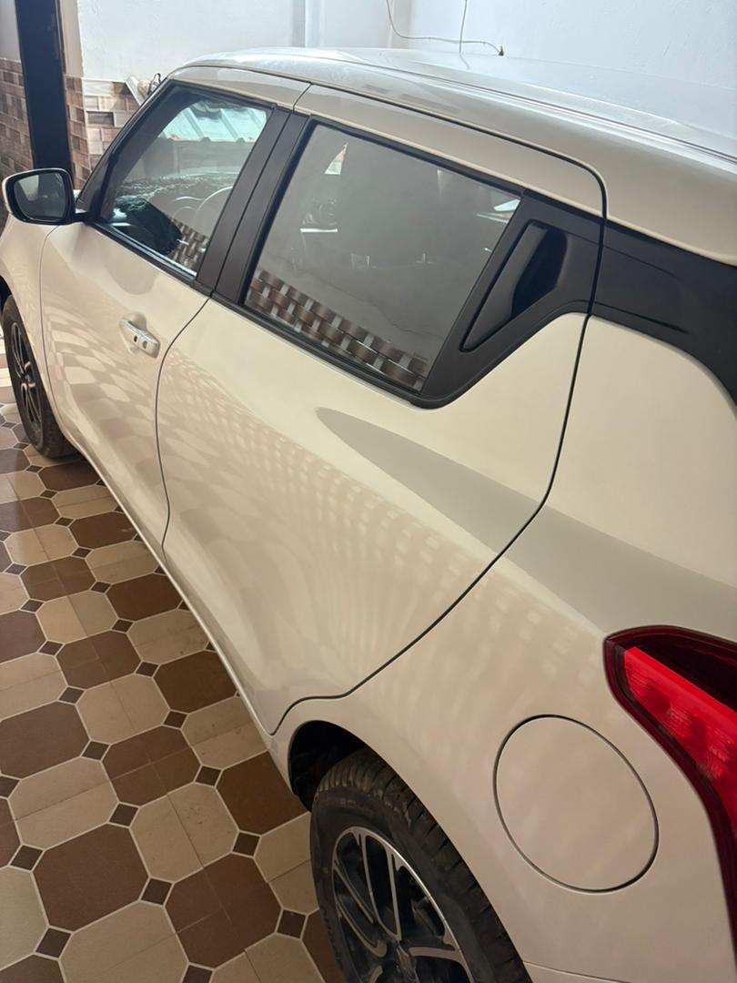 Suzuki Swift 2022 essence automatique full options