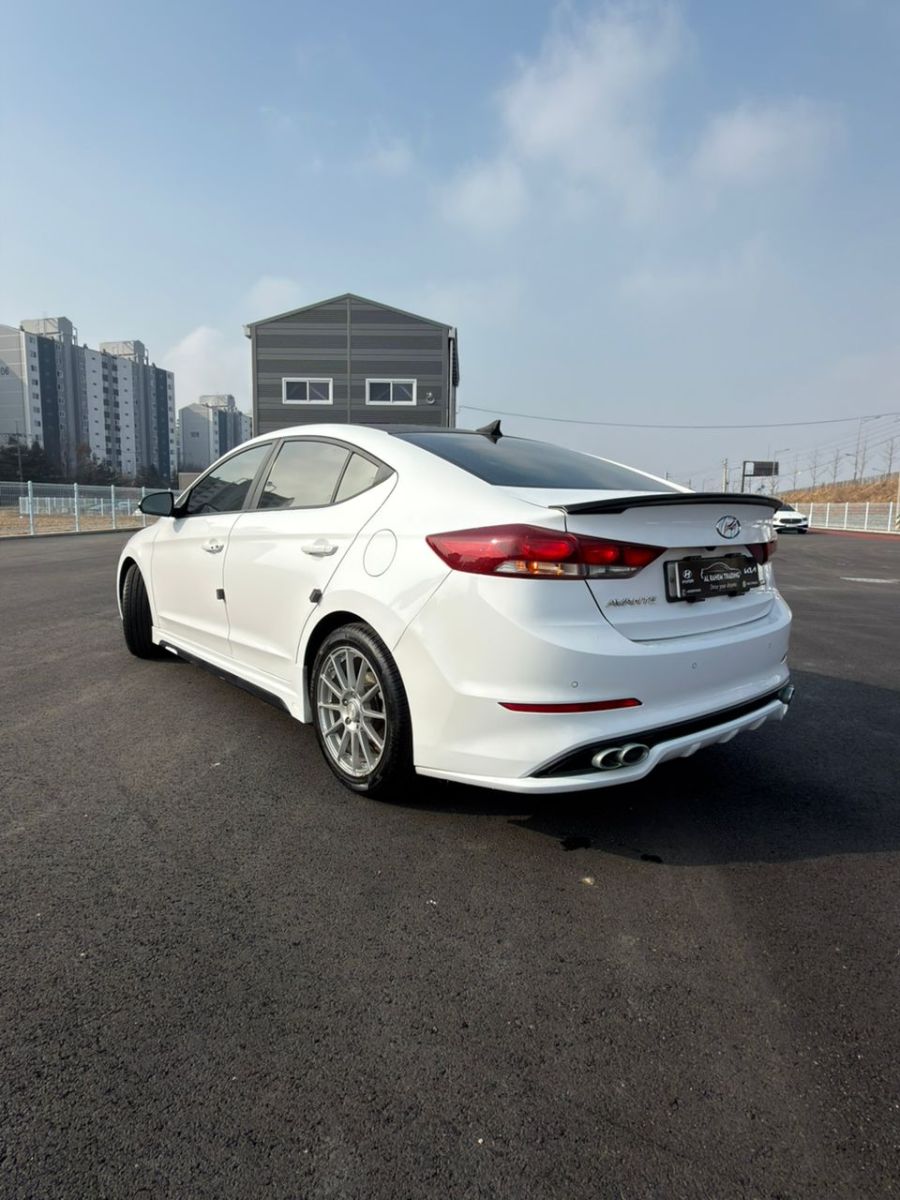 Hyundai Avante Sport 2020, diesel/essence, boîte automatique