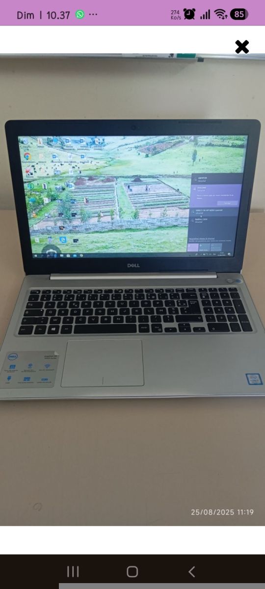 Dell Inspiron 5570 Core i7 8 Go RAM 250 Go comme neuf