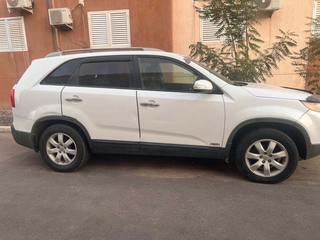 Kia Sportage V6 2013, automatique, climatisation, blanc