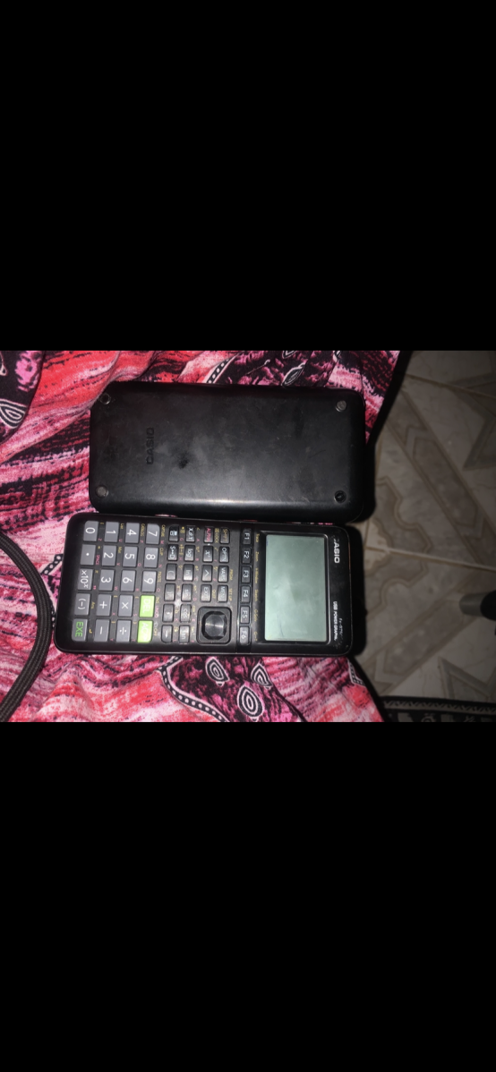 Calculatrice scientifique graphique ASIQ fx-975P en parfait état