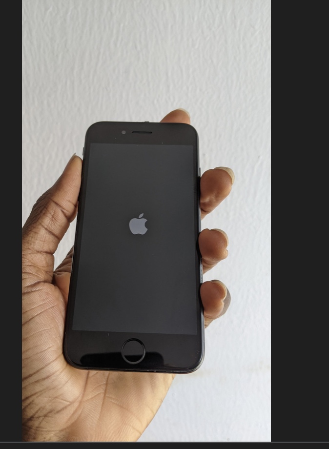 iPhone 7 en bon état, modèle classique Apple