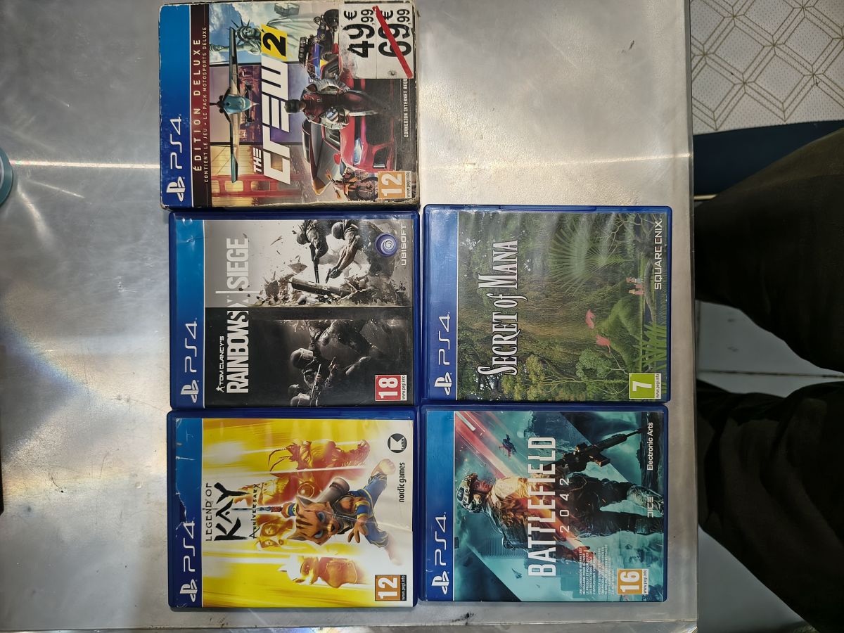 Jeux PlayStation 4 en très bon état