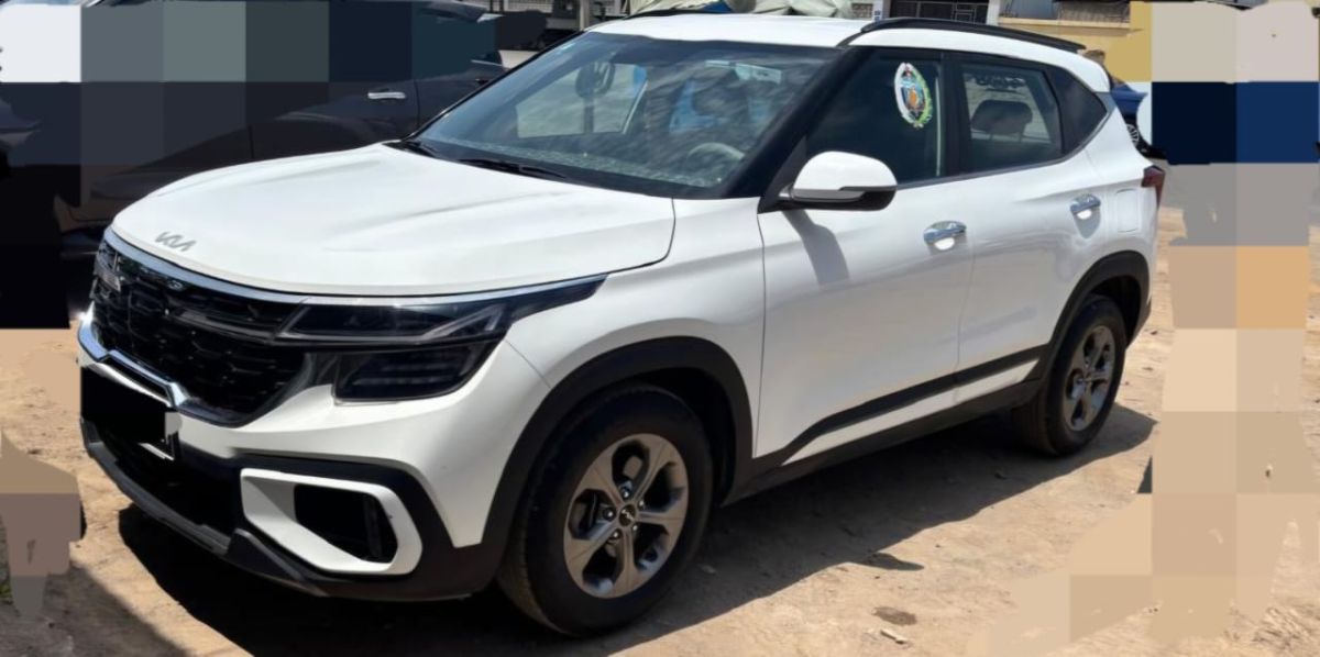 Kia SUV 2024 Diesel Boîte Automatique Blanc quasi neuf