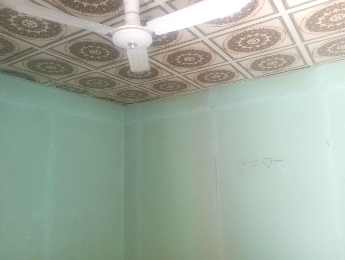 Maison F2 avec cuisine et salle de bain à Hayblay Warabalay