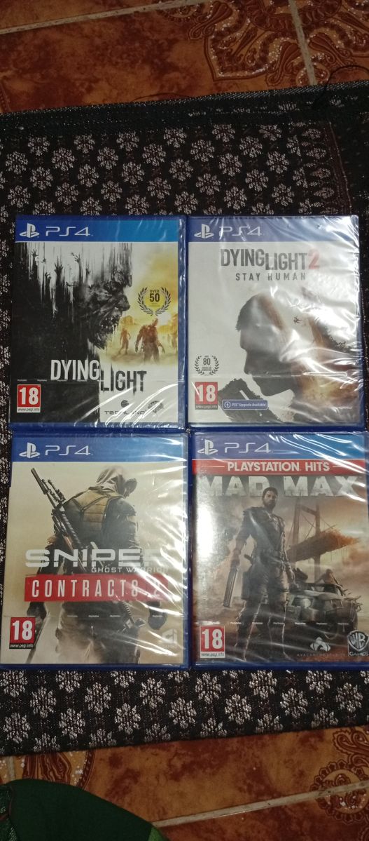 Jeux PS4 neufs avec emballage officiel