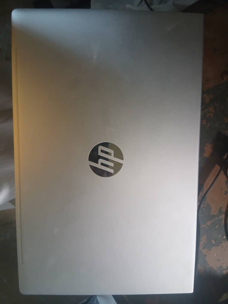 PC portable HP i7 13e génération, 32 Go RAM, SSD 1 To, neuf