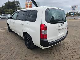 Toyota Probox 2018 essence en excellent état
