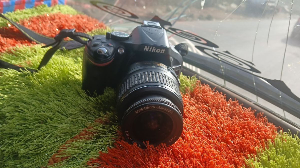 Appareil photo Nikon D5200 24,1 MP en bon état