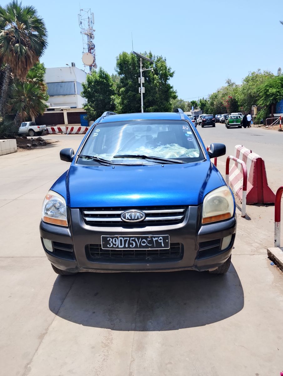 Kia Sportage 2005 en très bon état, climatisation fonctionnelle