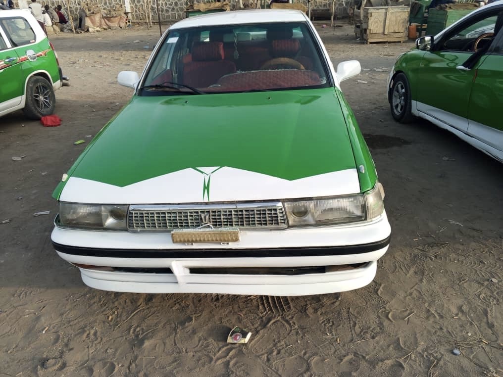 Toyota Cresta en très bon état, moteur entretenu