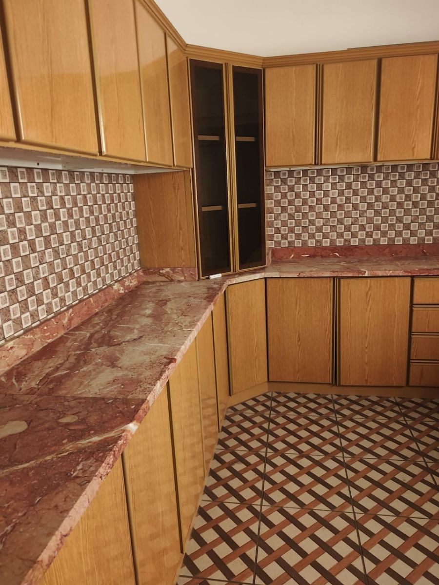 3 appartements F4 neufs haut standing climatisés avec parking à Gabode 5