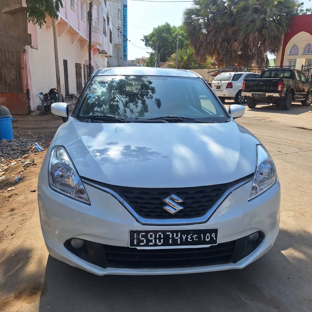 Suzuki Baleno automatique climatisée en excellent état