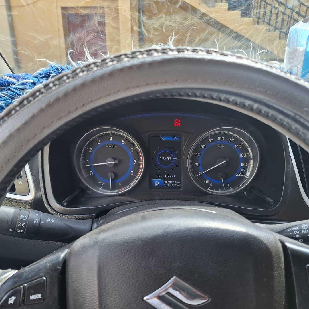 Suzuki Baleno automatique climatisée en excellent état
