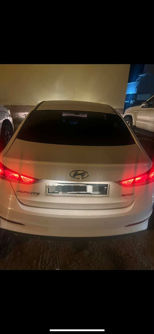 Hyundai Avante 2017 diesel automatique en excellent état