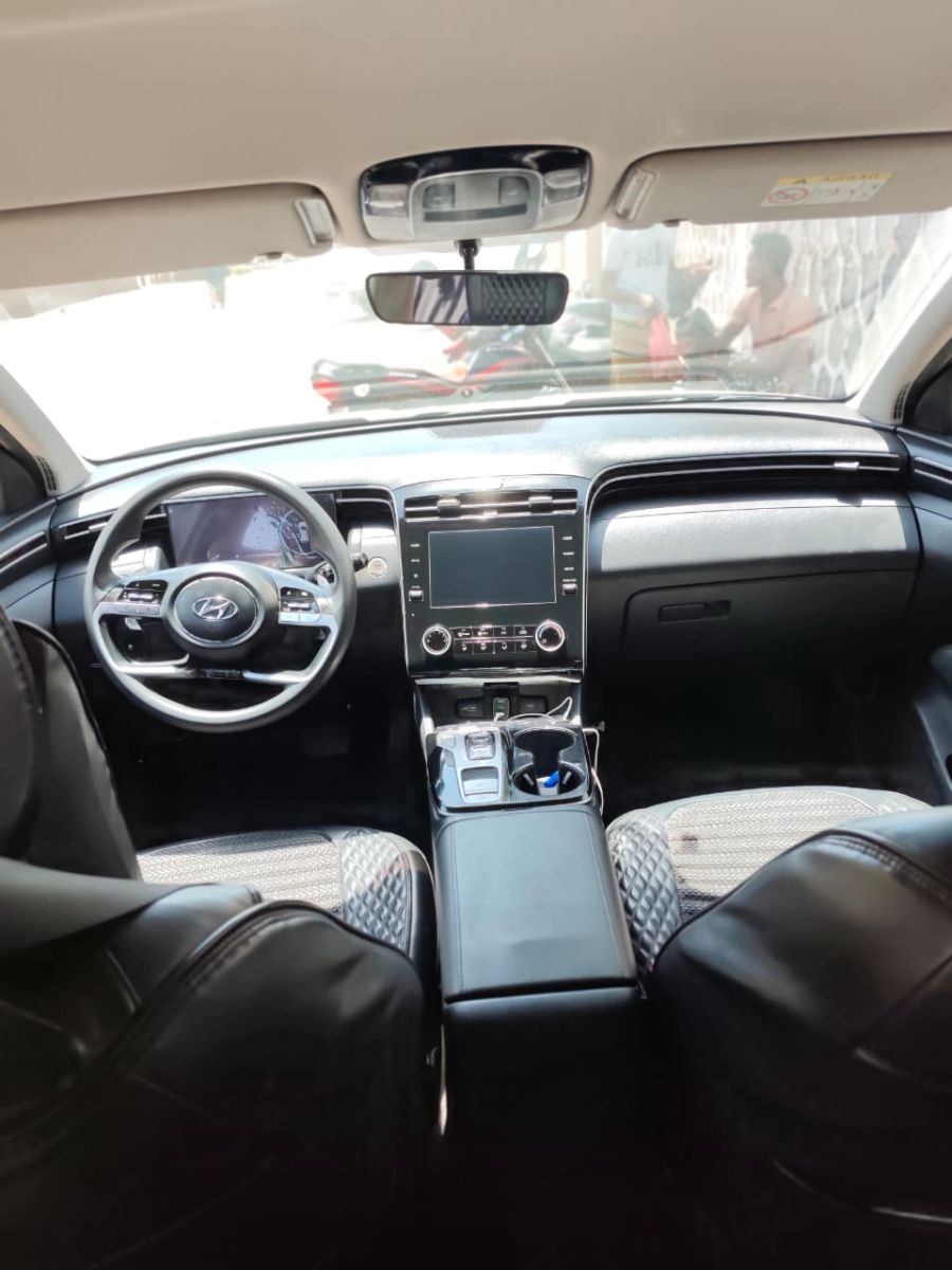 Hyundai Tucson 2024 diesel, intérieur soigné, non-fumeur