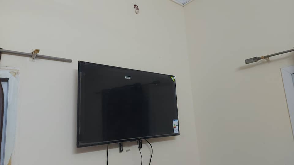 Ensemble de meubles pour salon, salle à manger, chambre, 2 télévisions