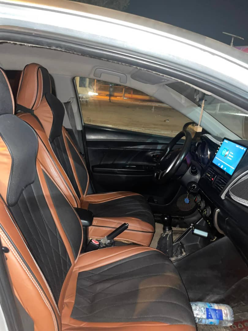 Location Toyota Corolla, Suzuki Dzire et Kia Sportage