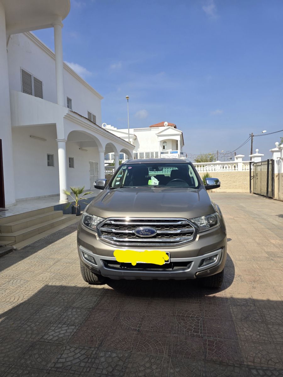 Ford Everest XLT 2022 Diesel Boîte Automatique en Très Bon État