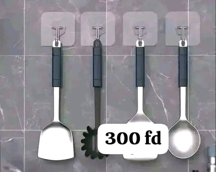 Accessoires et ustensiles pratiques pour cuisine et rangement