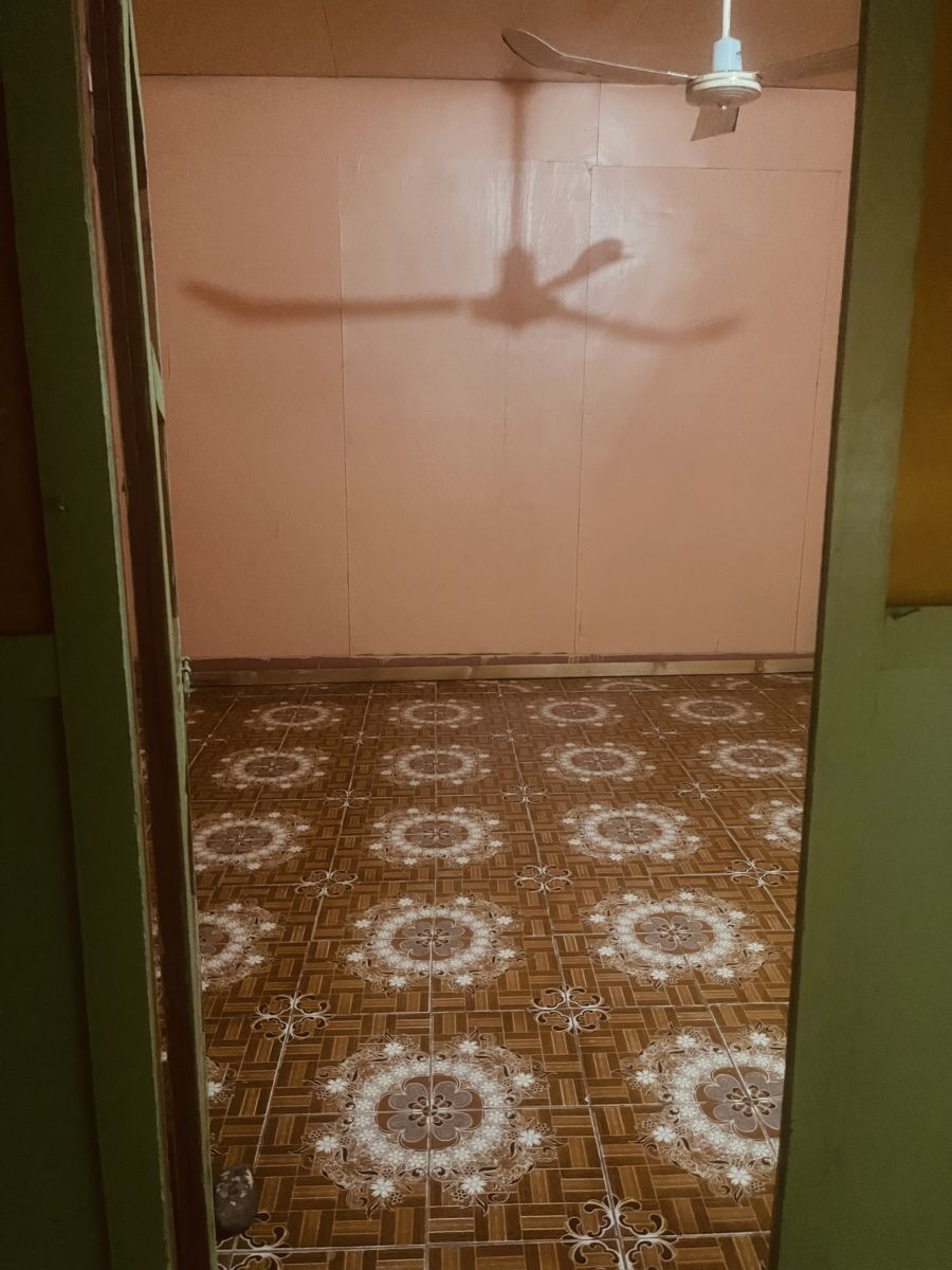 Chambre meublée avec cuisine proche école Tour Ousbo