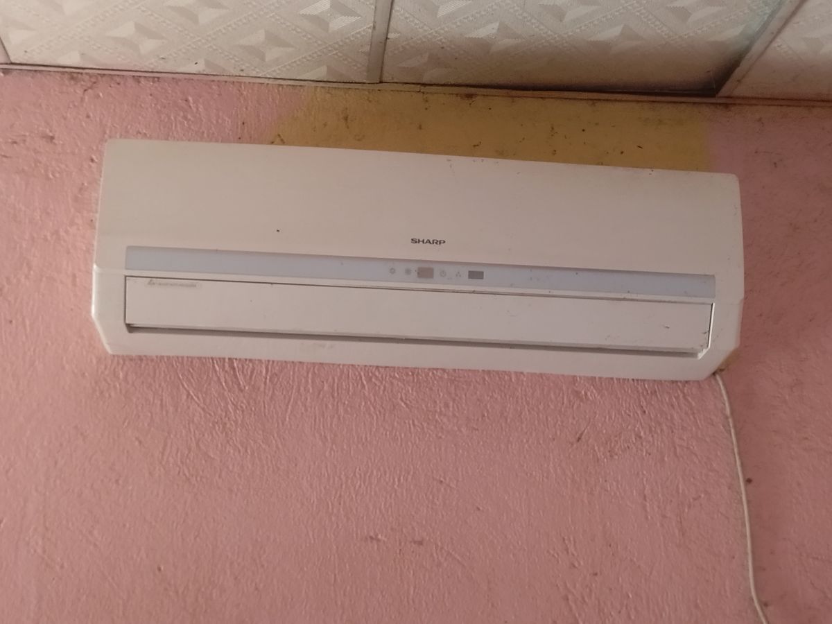 Climatiseur 2,5 CV presque neuf avec installation et garantie