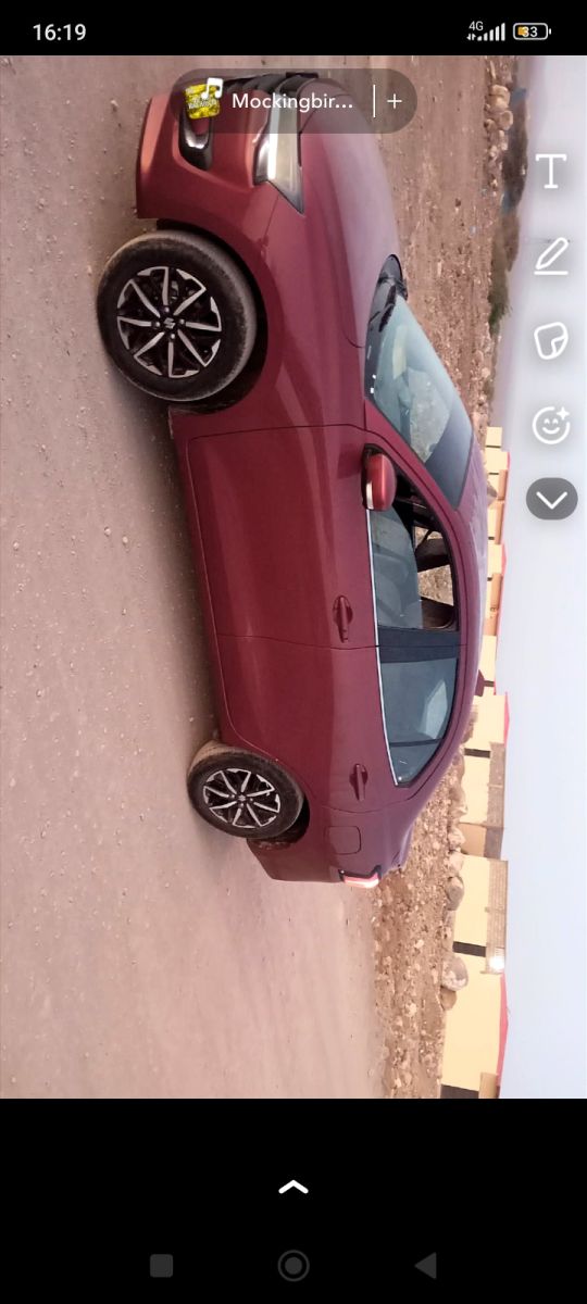 Suzuki Dzire berline neuve en excellent état