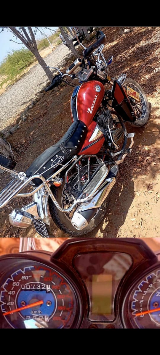 Moto Zelzal 200 cc quasi neuve avec moteur neuf