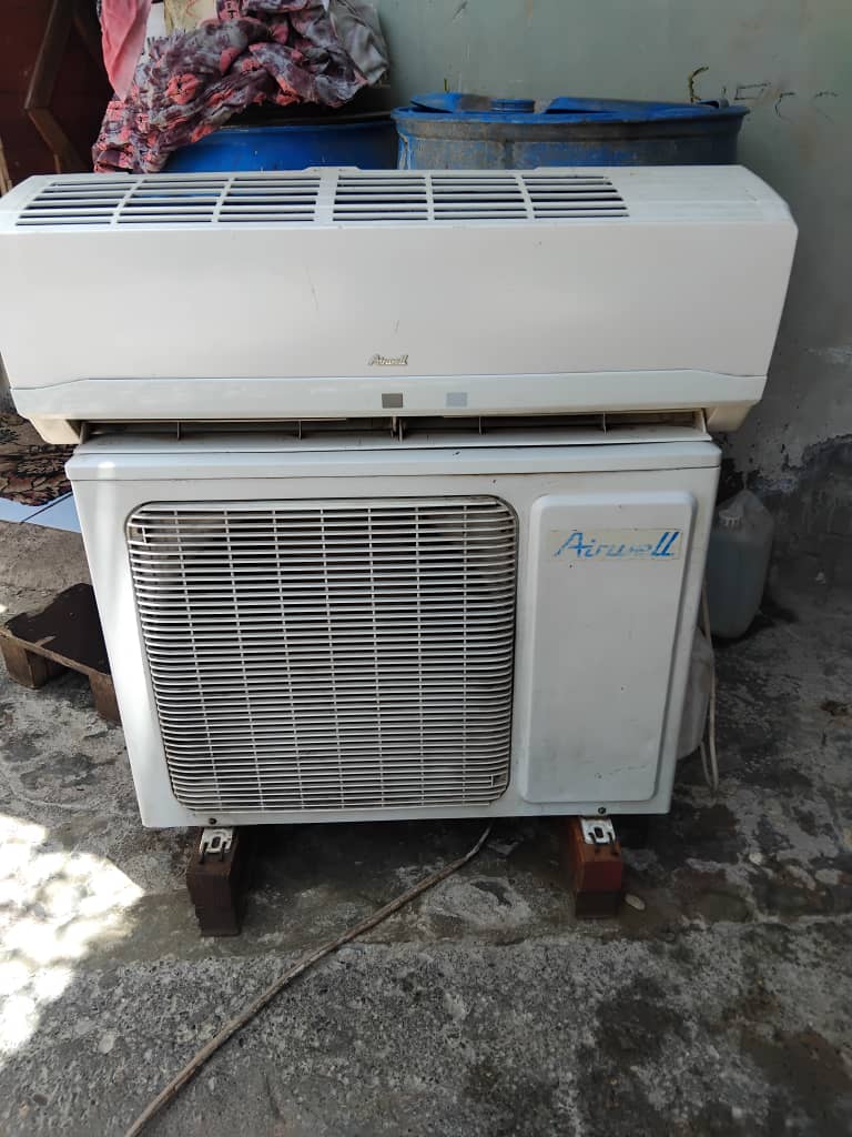 Climatiseur Split Airwell 1,5 CV en bon état