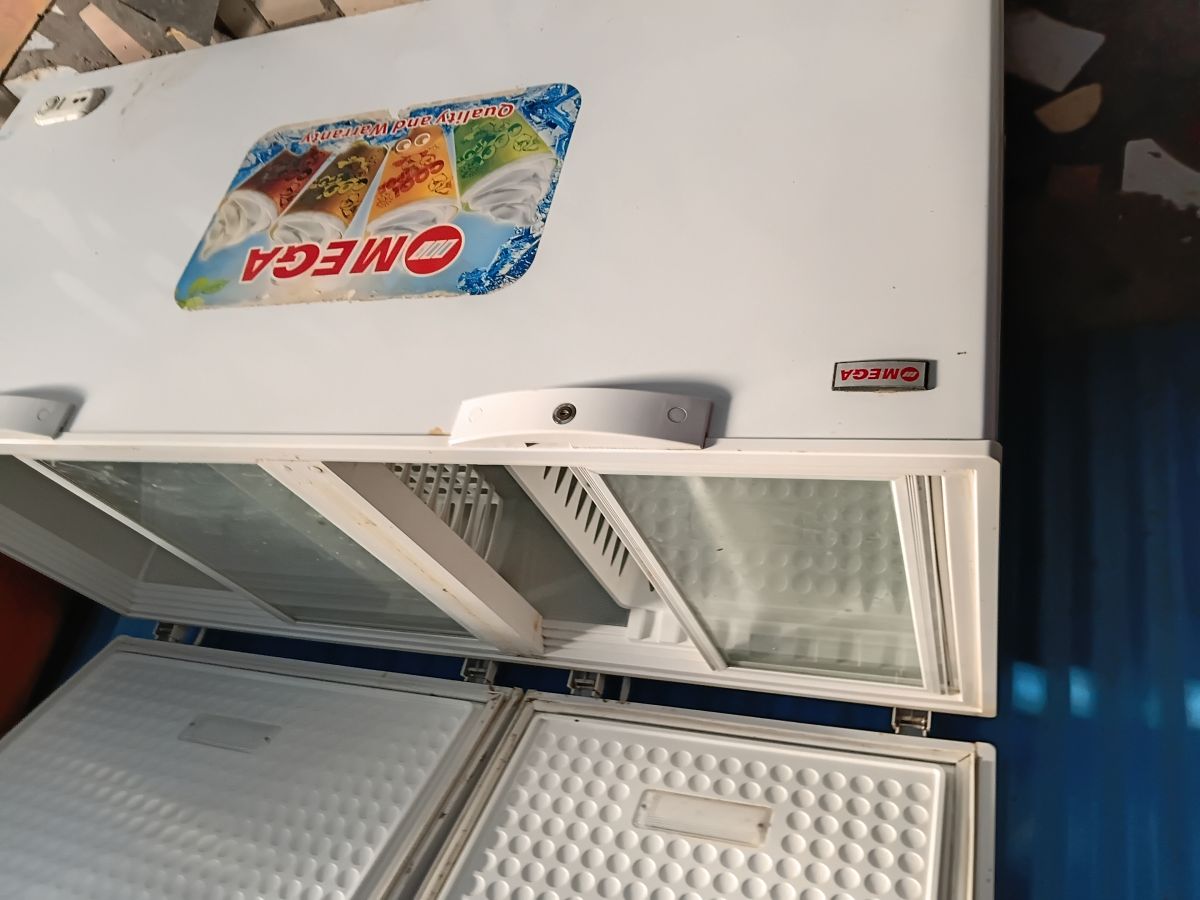 Réfrigérateur presque neuf en excellent état