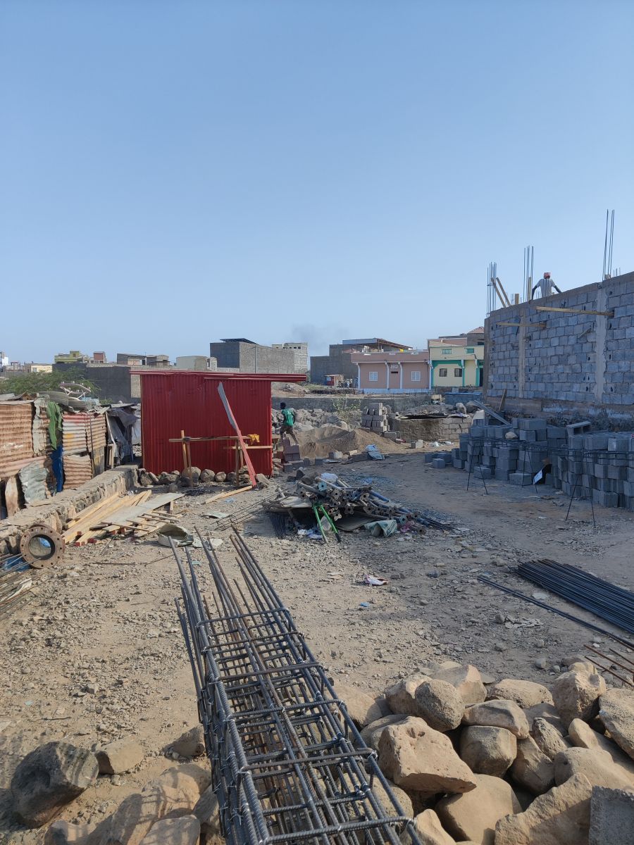 Terrain 160 m² à Barwaqo 2 Phase 2 en urgence