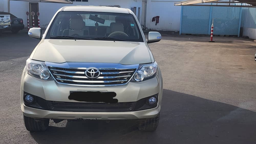 Toyota Fortuner diesel climatisation en bon état