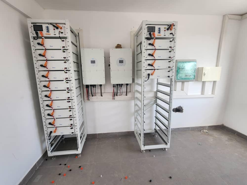 Installation solaire clé en main avec équipements RestarSolar, Longi, Deye