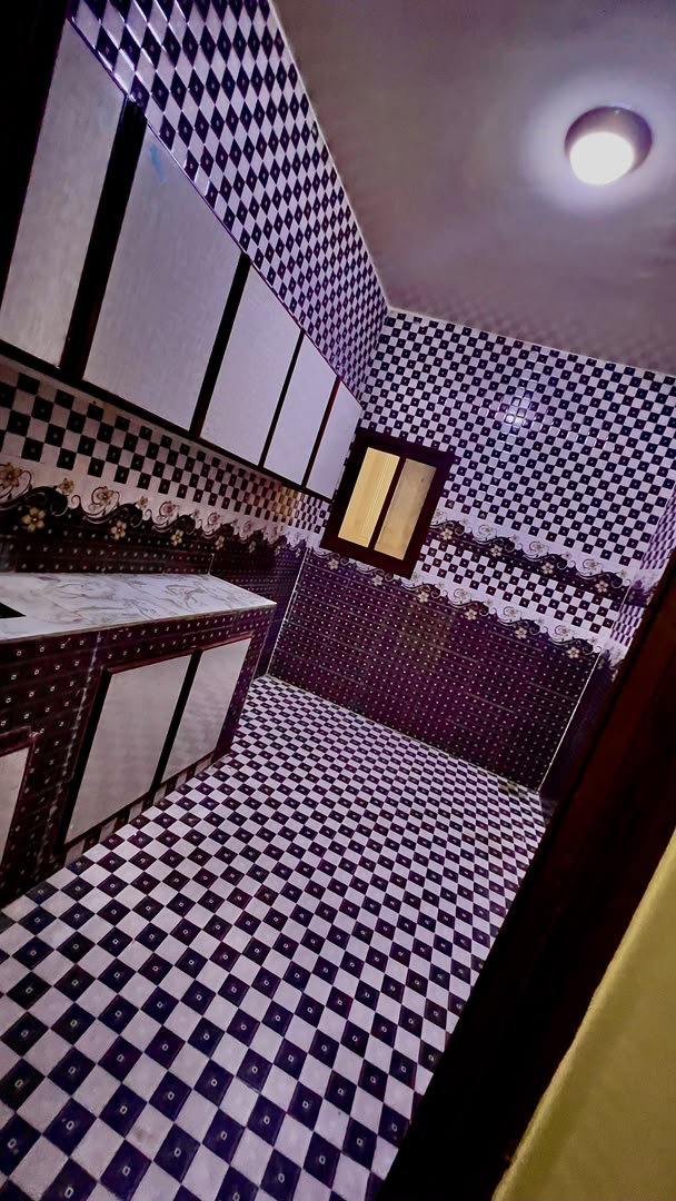 Appartement F4 spacieux avec cuisine équipée à Cité Luxembourg Balbala