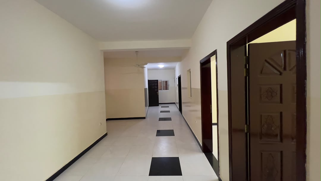 Appartement F4 spacieux avec cuisine équipée à Cité Luxembourg Balbala