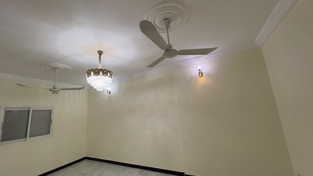 Appartement F4 spacieux avec cuisine équipée à Cité Luxembourg Balbala