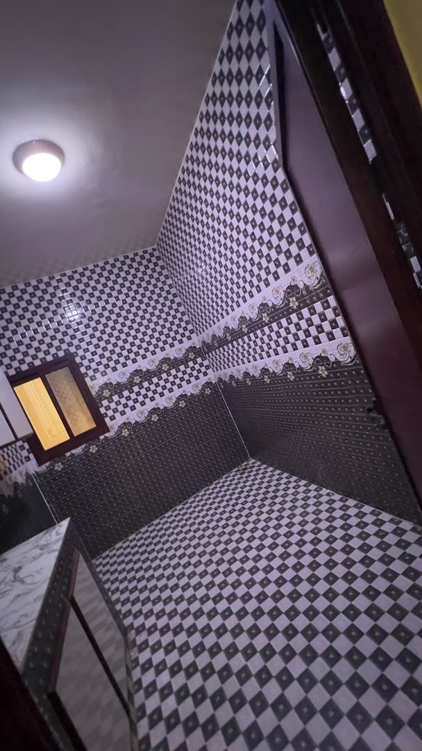 Appartement F4 spacieux avec cuisine équipée à Cité Luxembourg Balbala
