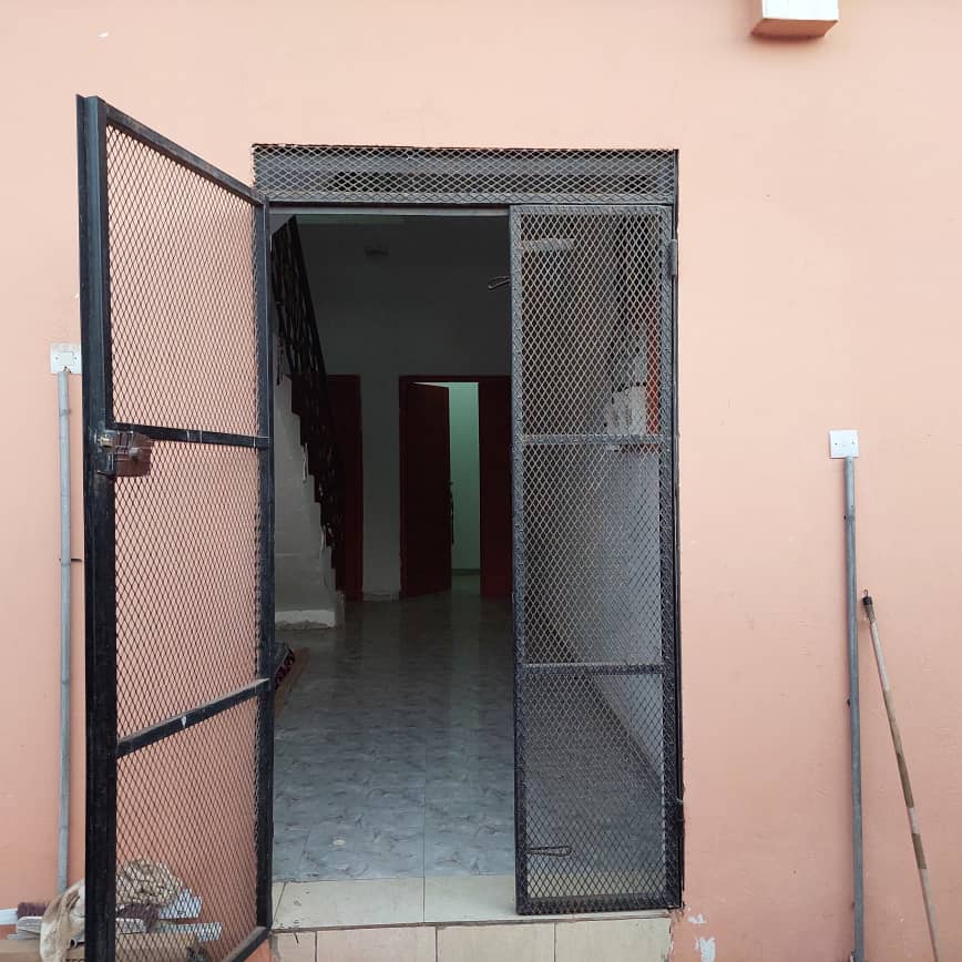 2 Appartements F3 à Saline Ouest avec réservoir et 2 toilettes