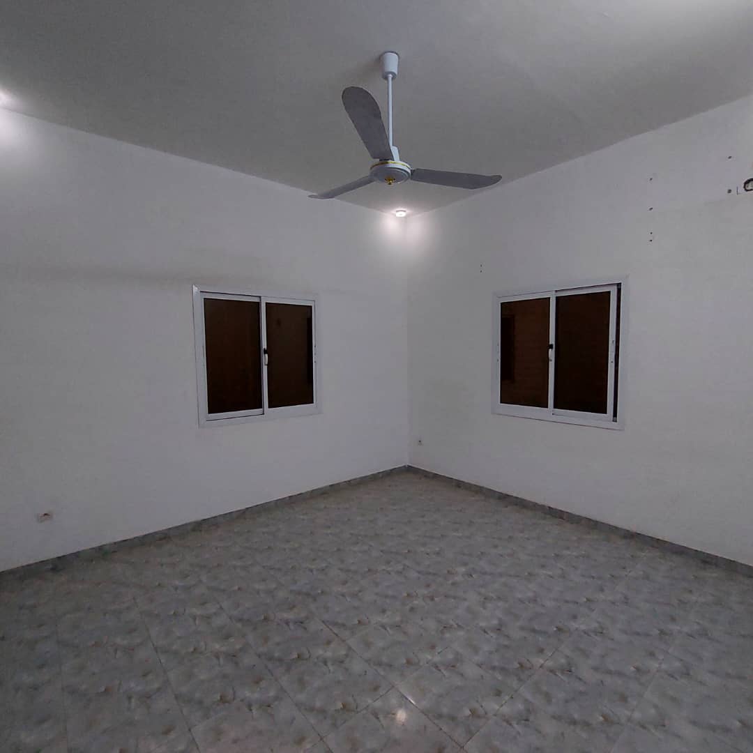 2 Appartements F3 à Saline Ouest avec réservoir et 2 toilettes