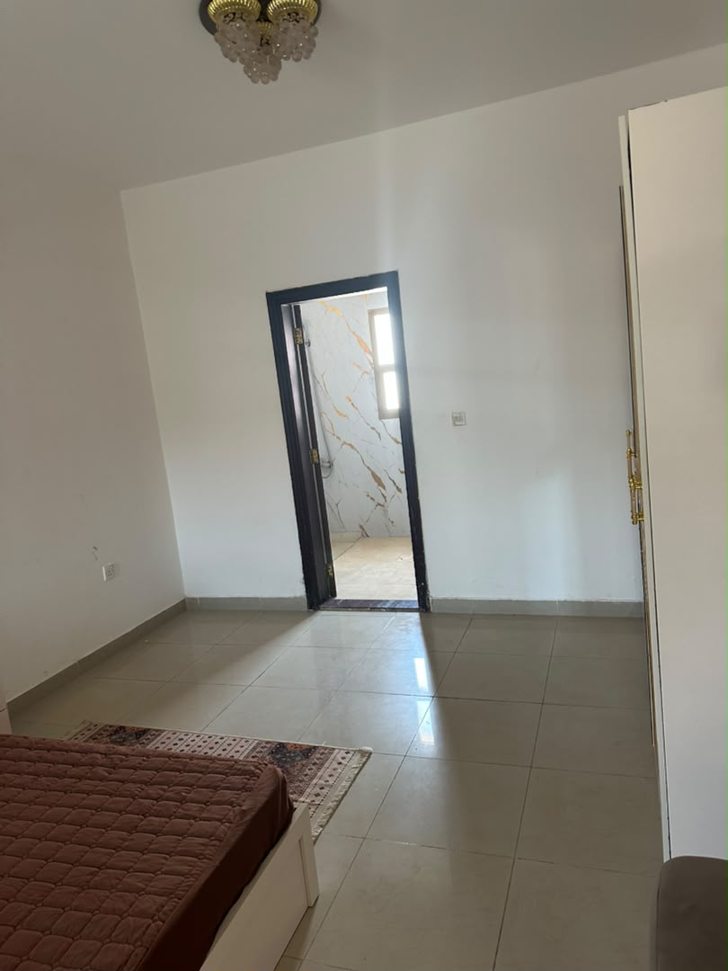Villa moderne meublé 3 chambres avec jardin et parking à Lota Haramouse