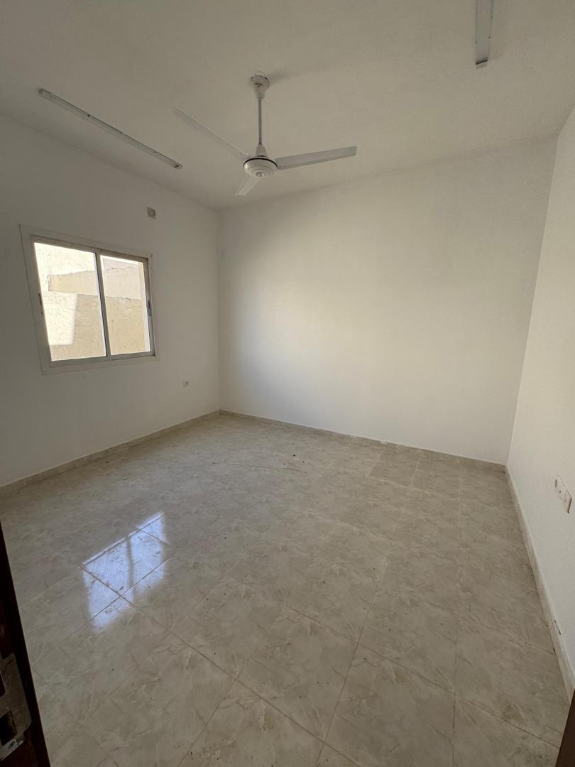 Villa neuve 214 m², 3 chambres, quartier calme à PK18