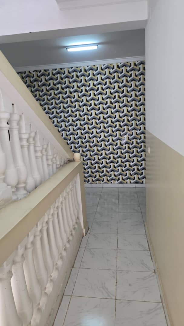 Appartements F3 et F4 meublés avec climatisation à Gabode 5