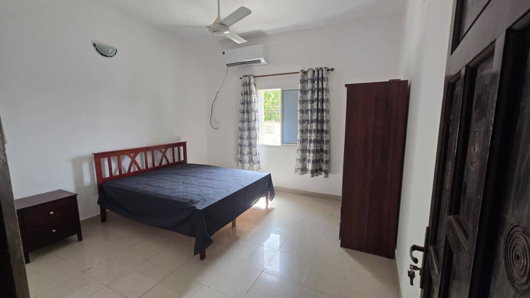 Appartements F3 et F4 meublés avec climatisation à Gabode 5