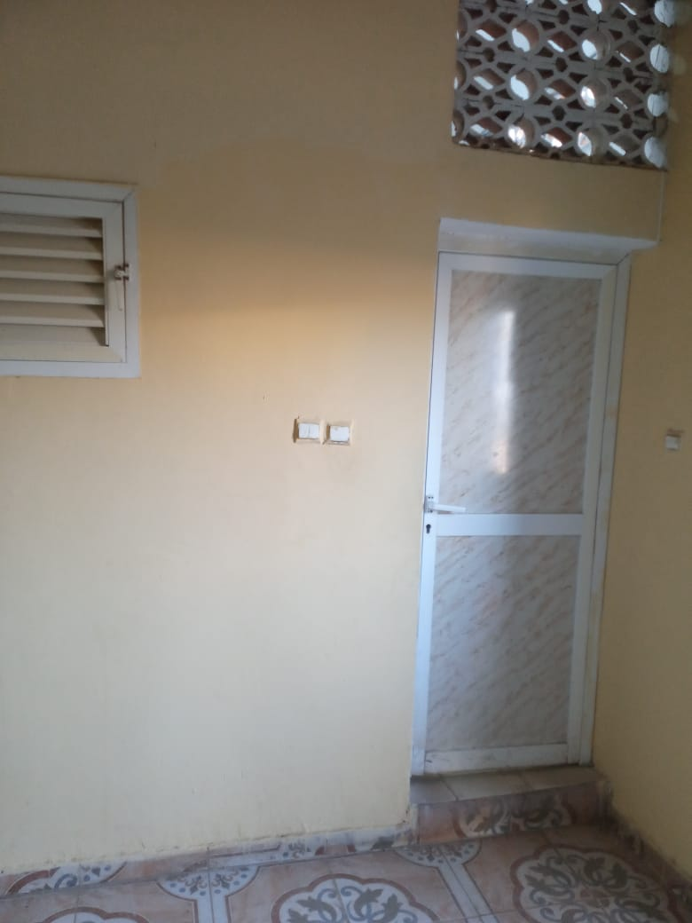 Maison F3 à PK13, rez-de-chaussée et 1er étage