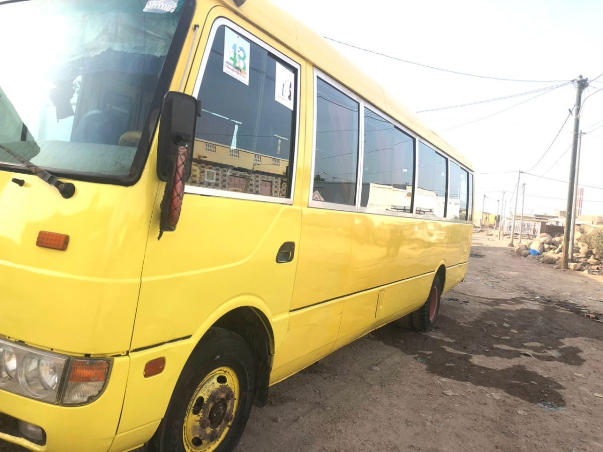 Location Bus Mitsubishi 35 places, sécurité et confort garantis
