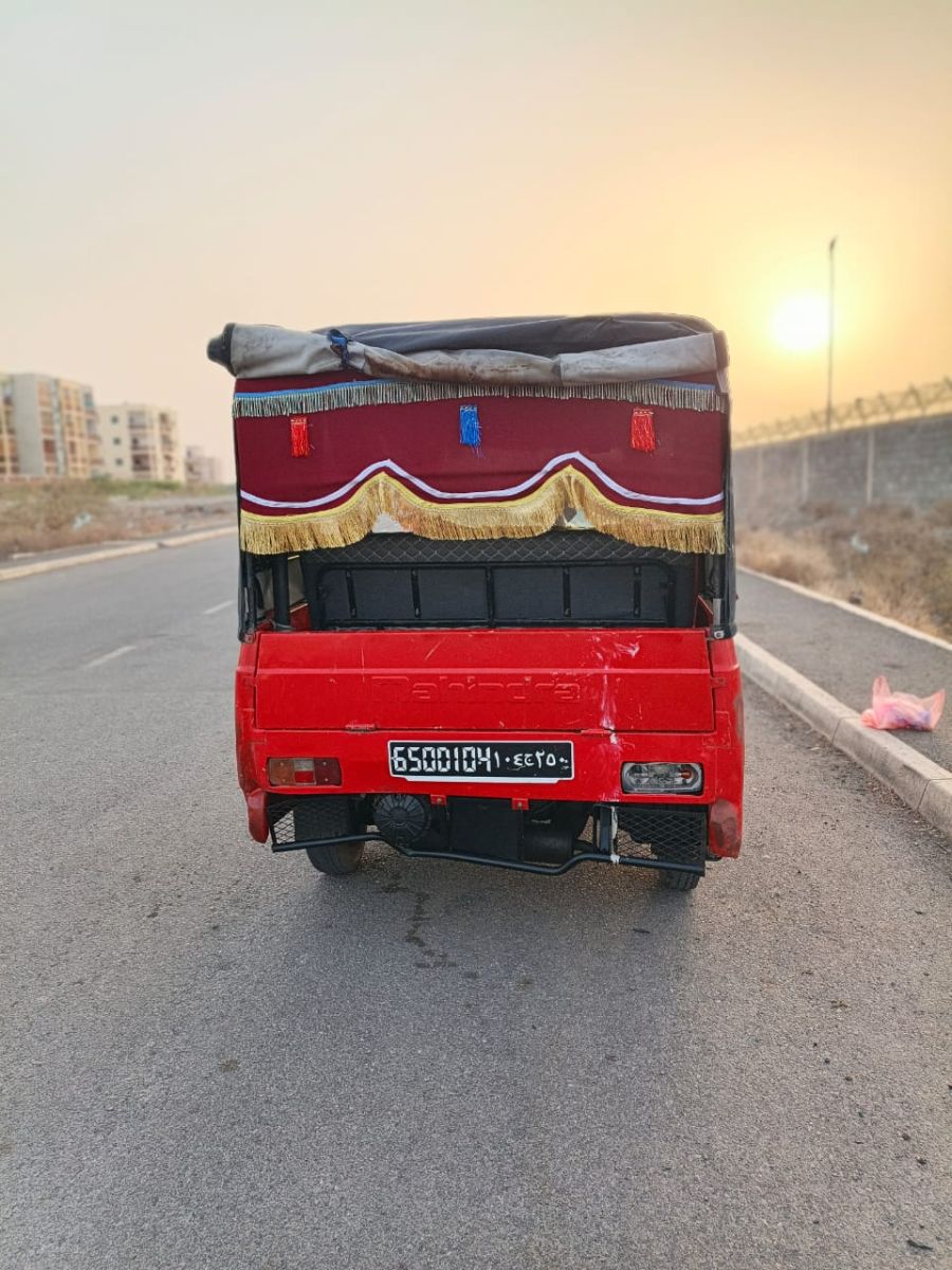 Bajaj en excellent état, 1 an d\'utilisation