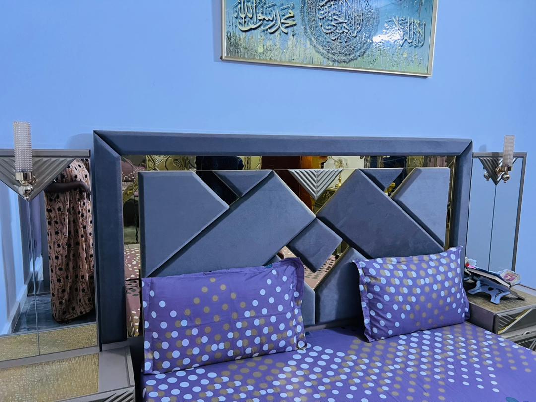 Chambre à coucher complète d\'occasion en bon état